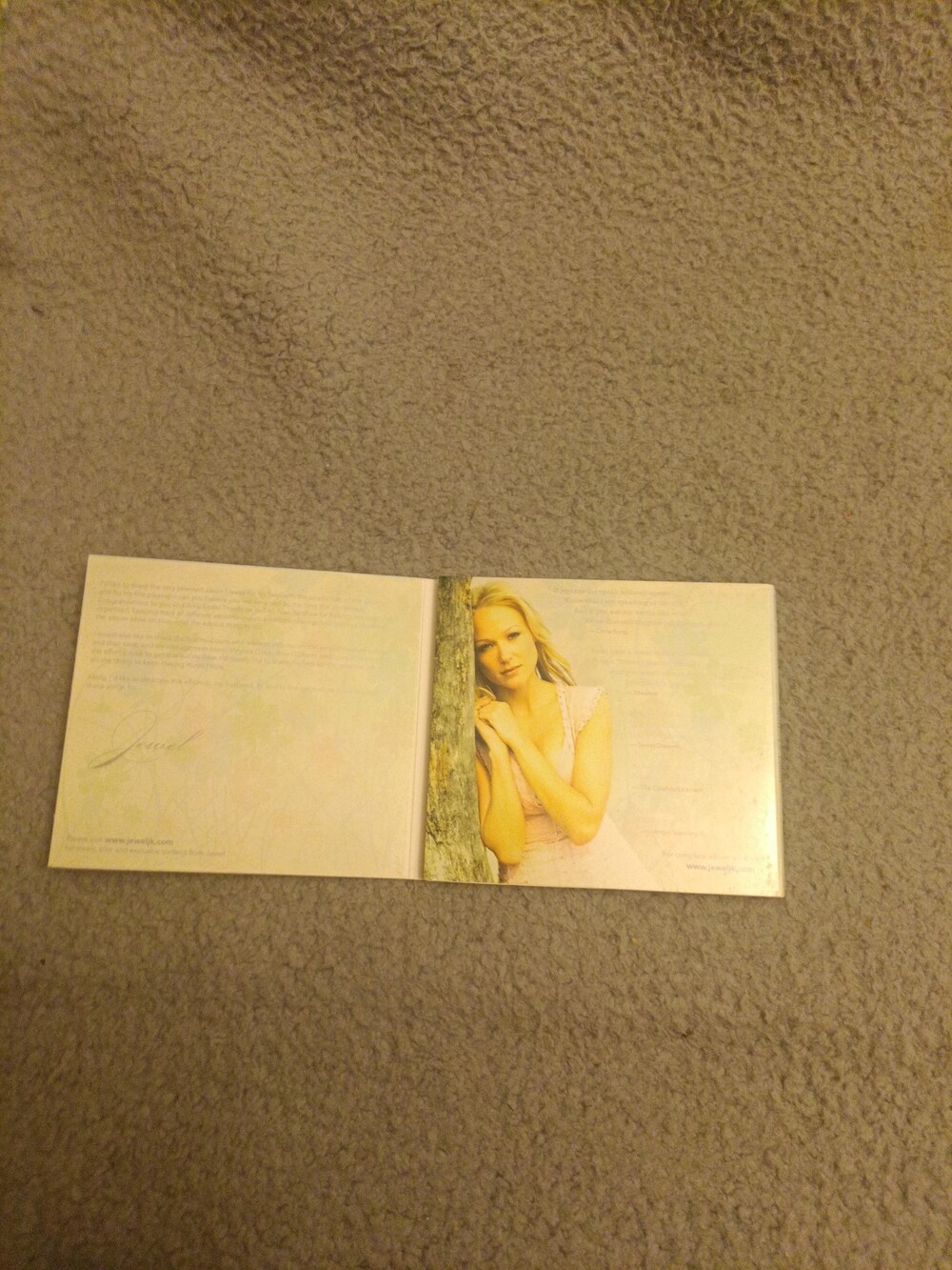 Lullaby (CD) - Picture 5 of 8